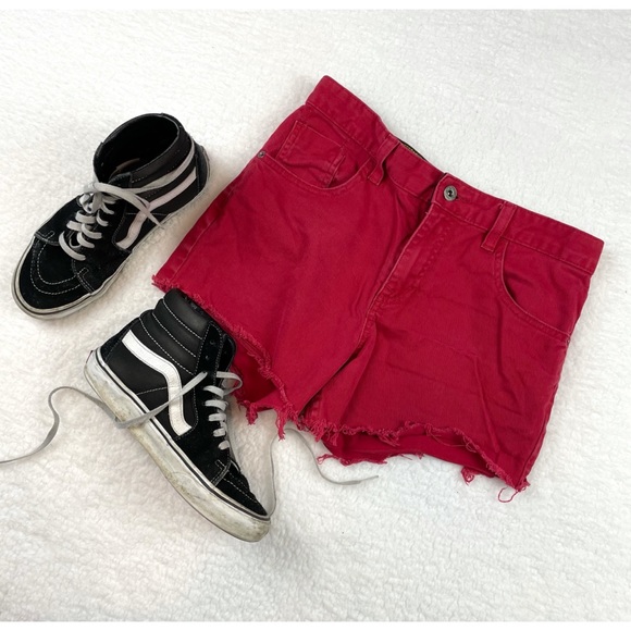 TONY HAWK • Red Denim Jean High-Waisted Shorts - Picture 3 of 9
